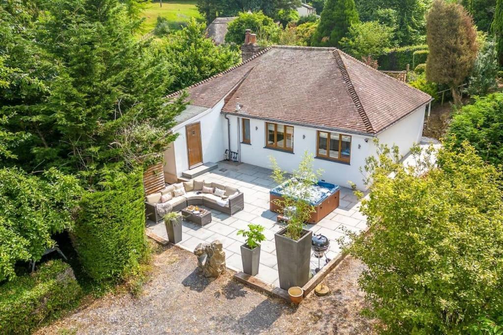 Bramblewood - Cosy Chic, Hot Tub, Close To Beach Stokeinteignhead Exterior foto